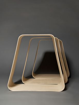 Jitter Elisabeth Florstedt Formholz swinging stool design flexibler Hocker