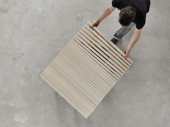 slideable table the second telling Elisabeth Florstedt design